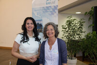 Prof. Dr. Andrea Pagni, Direktoriumsvorsitzende von BAYLAT und Dr. Irma de Melo, Geschäftsführerin von BAYLAT (v.r.n.l.)