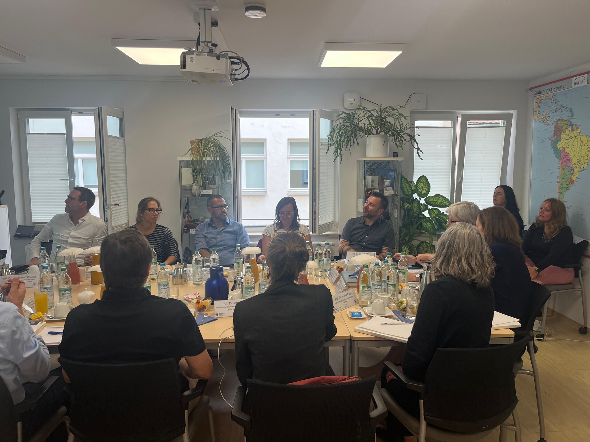 Besprechung Göbel anderer Winkel