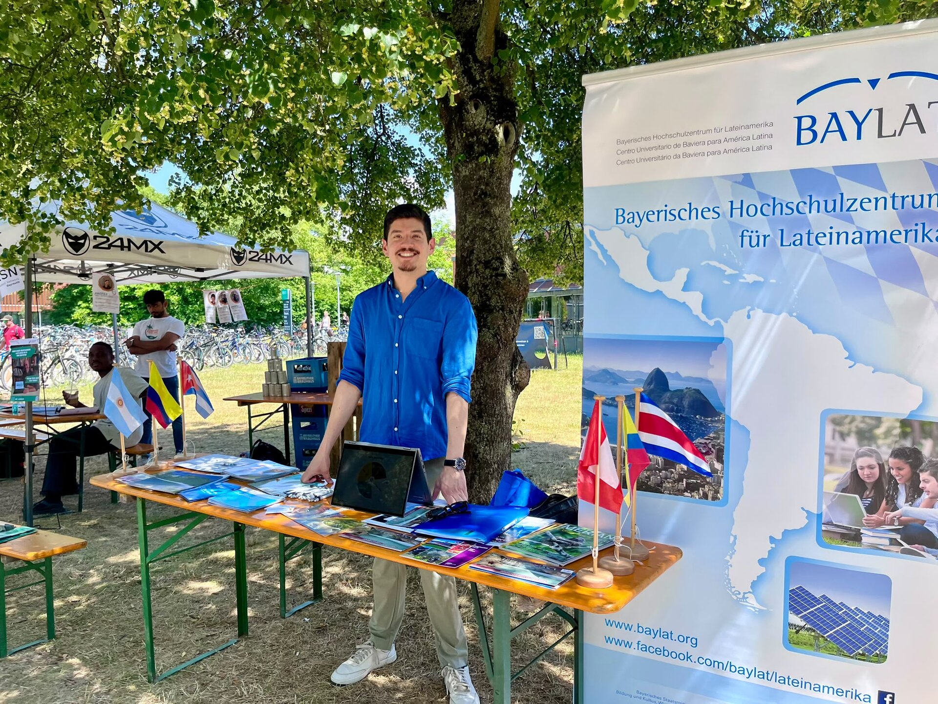 Ricardo beim InfoStand