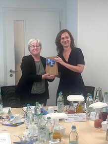 Göbel_Gift
