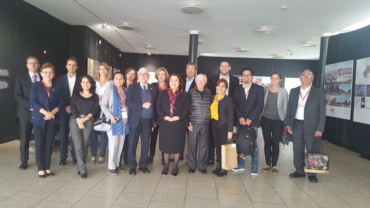 Runder Tisch in Mexiko